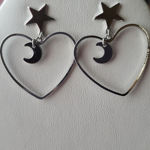 MOON/HEART Dangle Earrings NWOT - Picture 1 of 4